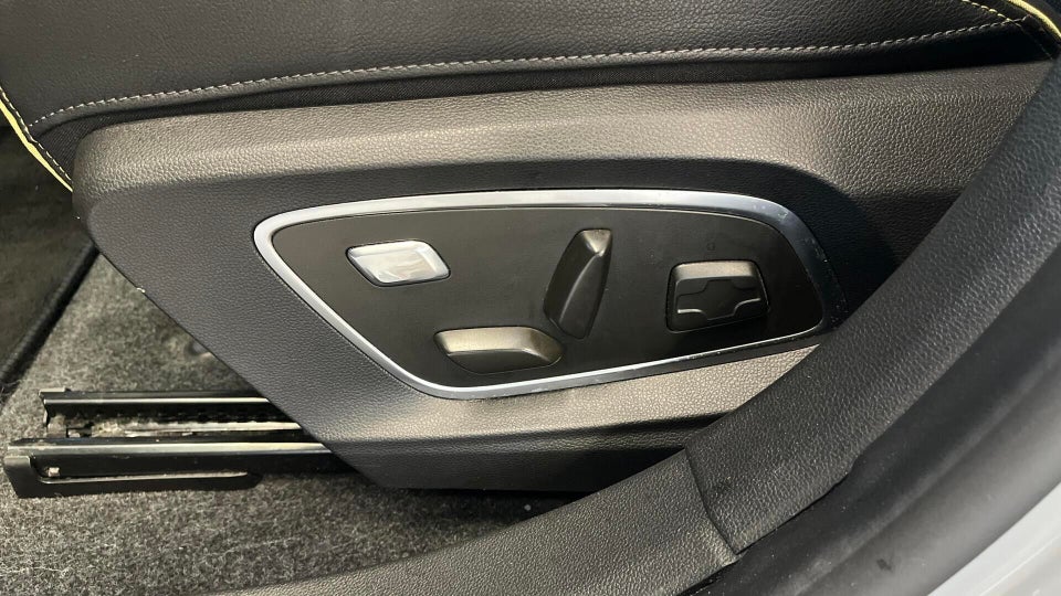 Renault Megane E-Tech 60 Iconic 5d