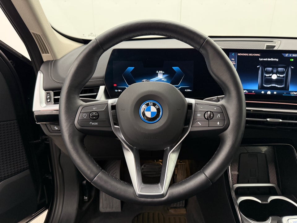 BMW iX1 xDrive30 X-Line 5d