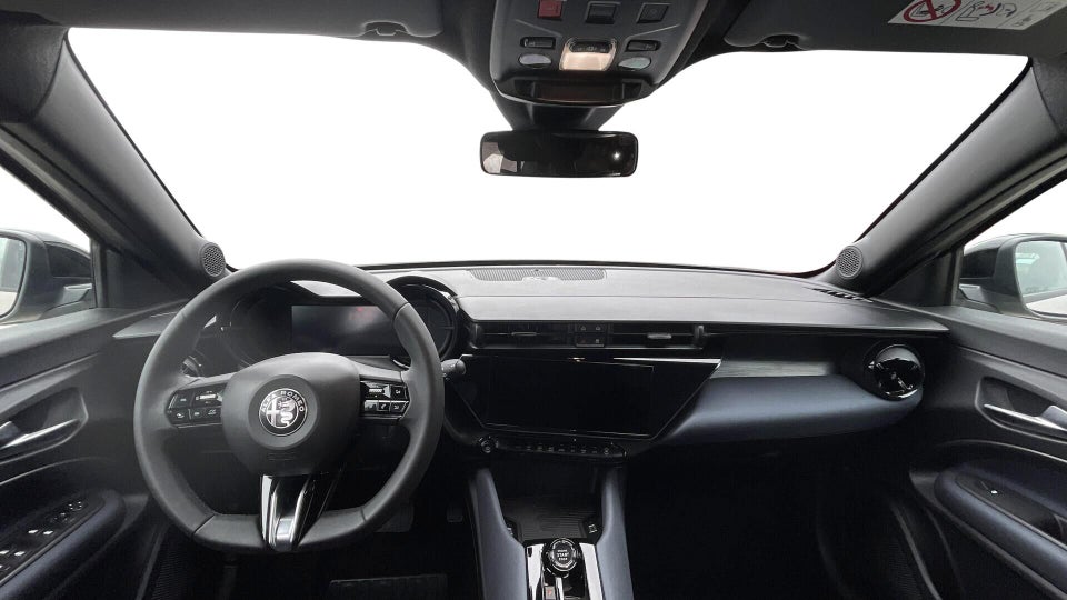 Alfa Romeo Junior Elettrica Core 5d