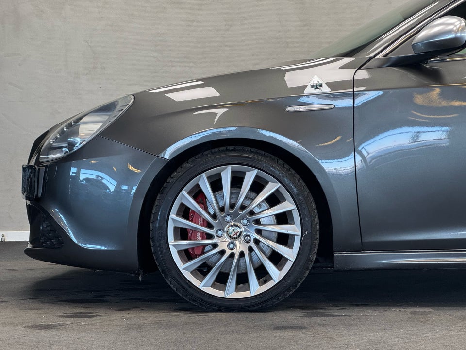 Alfa Romeo Giulietta 1,75 TBi Quadrifoglio Verde 5d