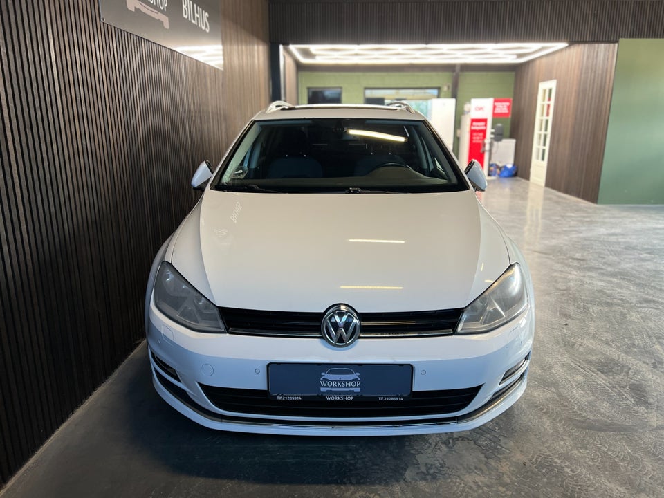 VW Golf VII 2,0 TDi 150 Highline Variant BMT 5d