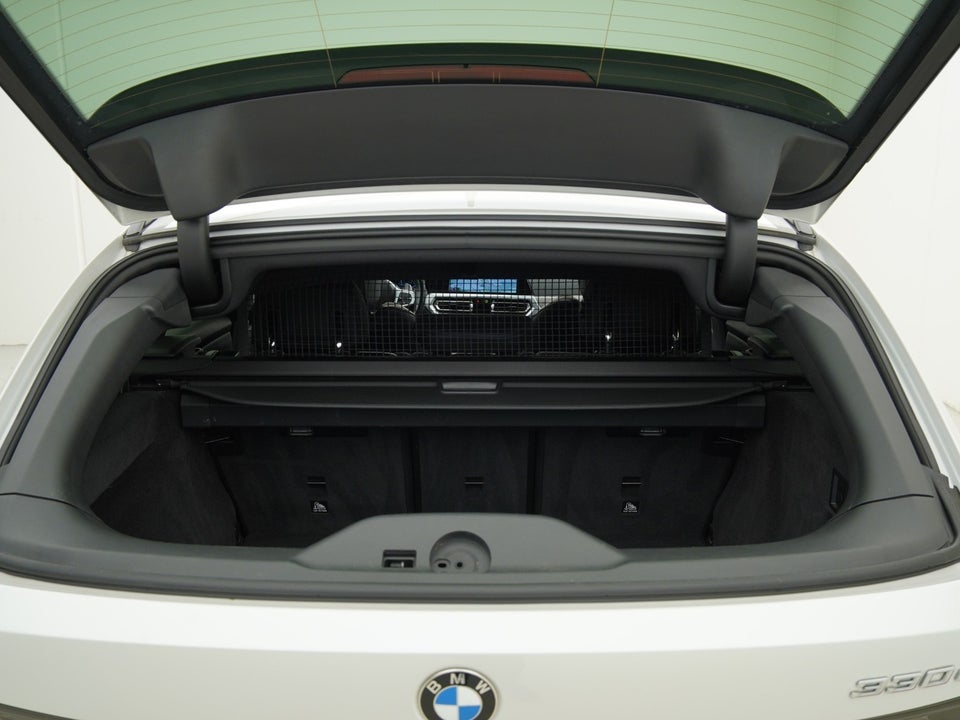 BMW 330e 2,0 Touring M-Sport aut. 5d