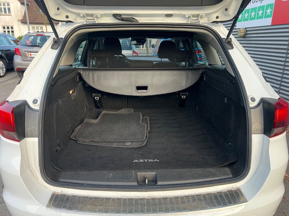 Opel Astra 1,4 T 150 Enjoy Sports Tourer 5d