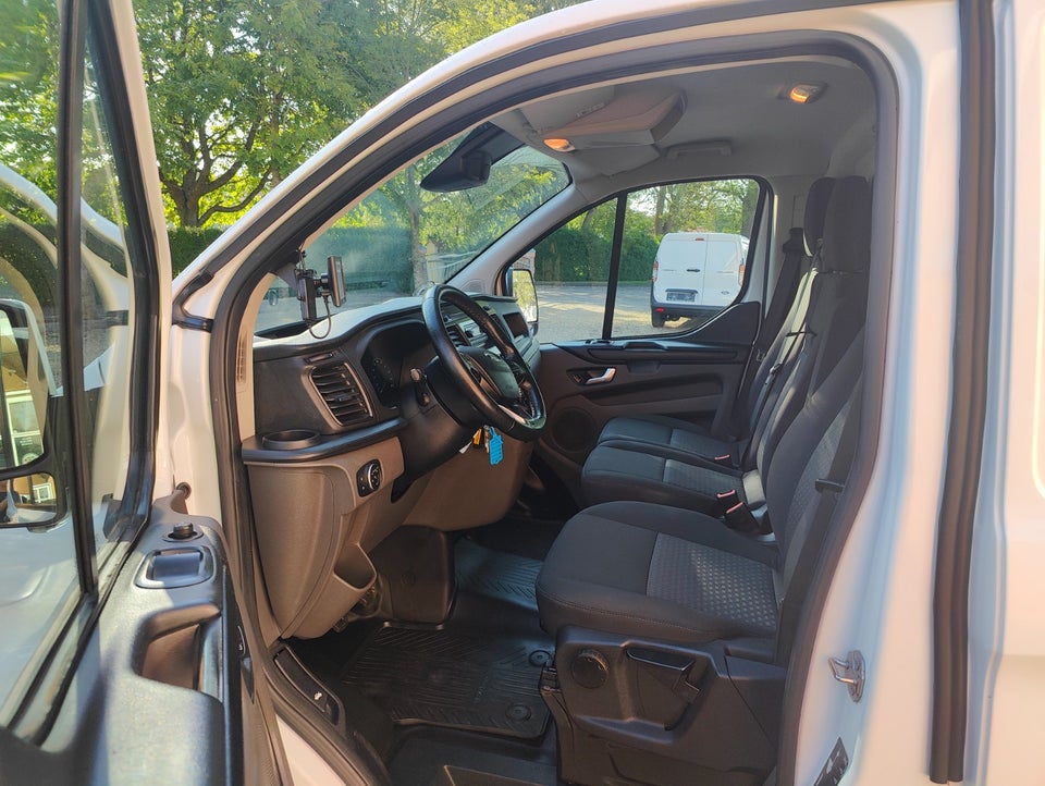 Ford Transit Custom 320L 2,0 TDCi 130 Trend