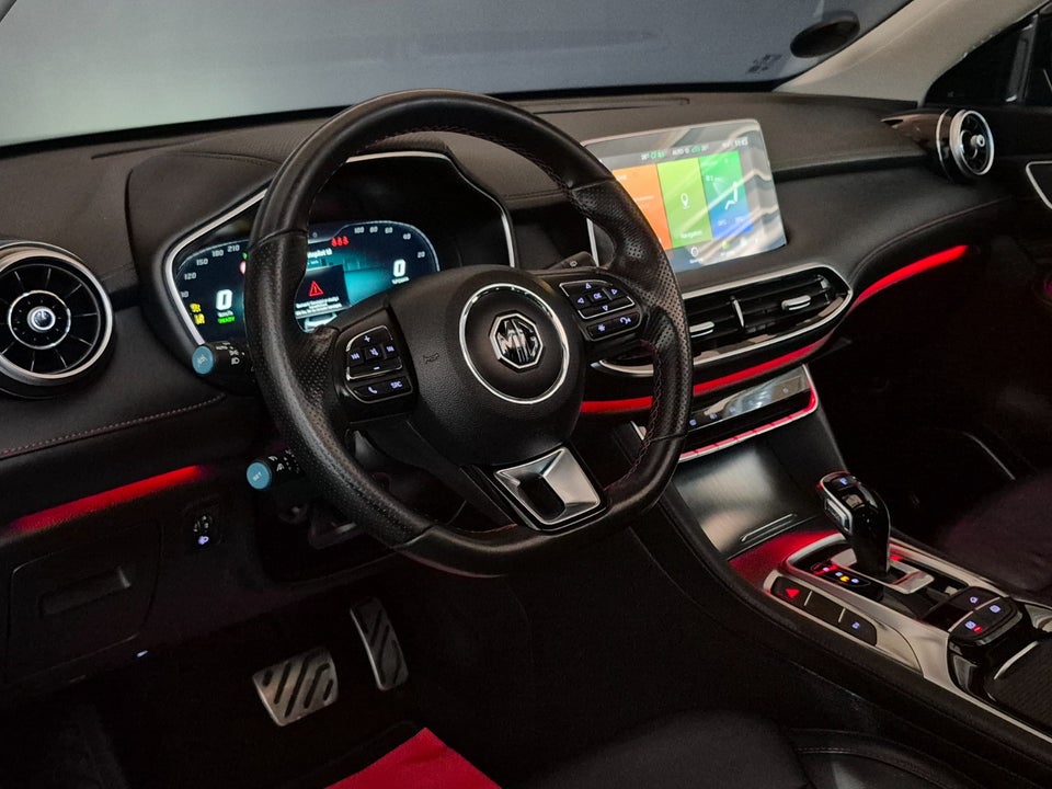 MG EHS 1,5 PHEV Luxury 5d