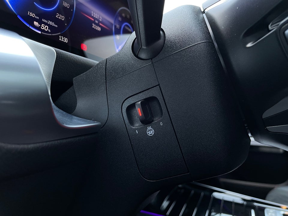 Mercedes EQB250+ AMG Line 5d