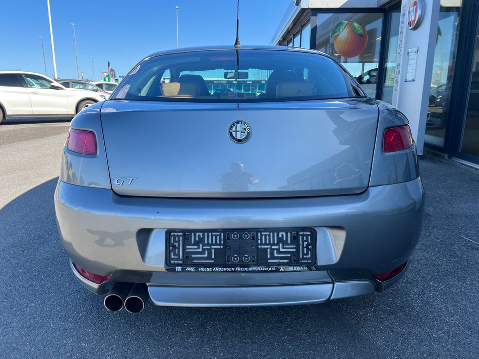 Alfa Romeo GT 3,2 V6 24V 3d