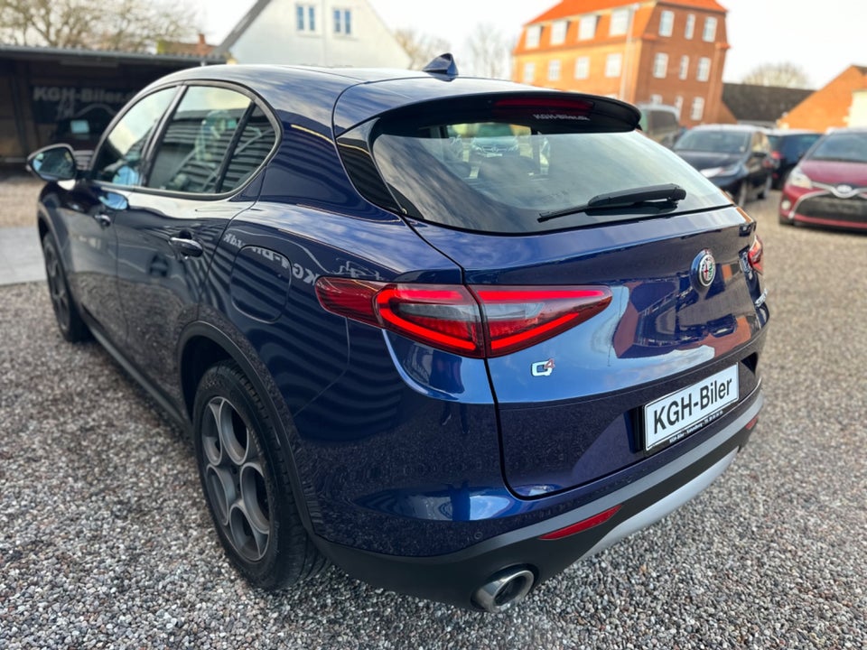 Alfa Romeo Stelvio 2,0 T 200 Edizione aut. Q4 5d