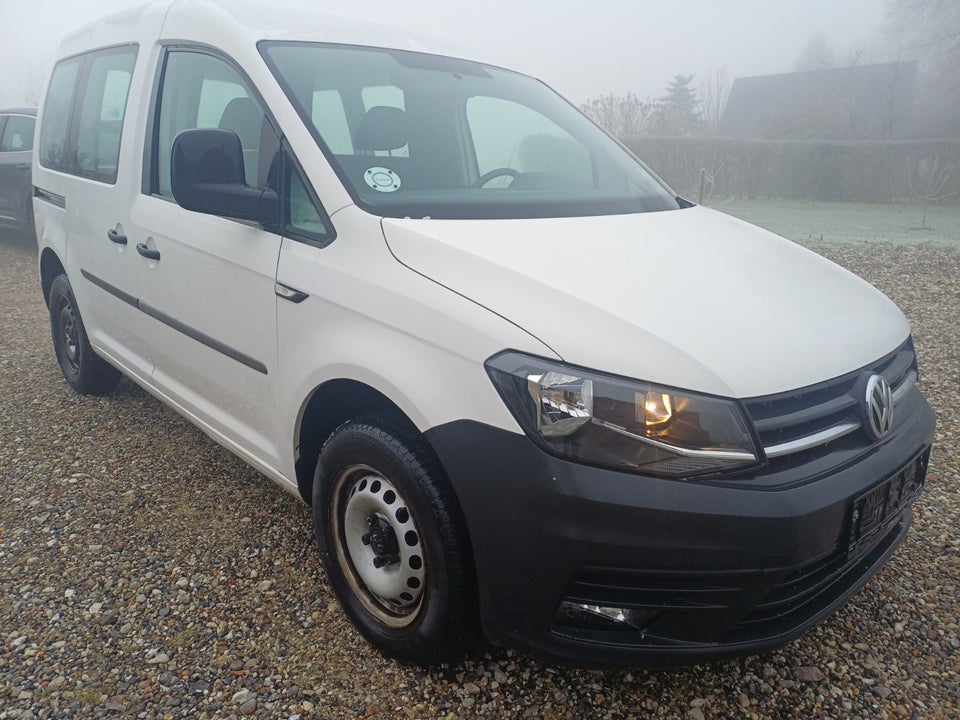 VW Caddy 1,6 TDi 75 Van 4d