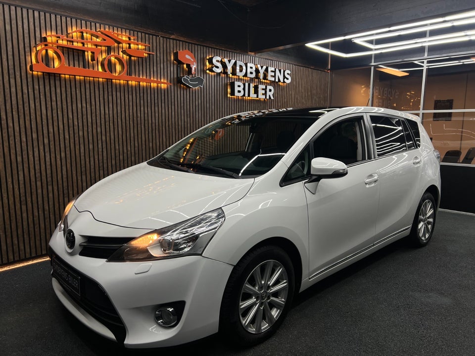 Toyota Verso 2,0 D-4D T2 Skyview 7prs 5d