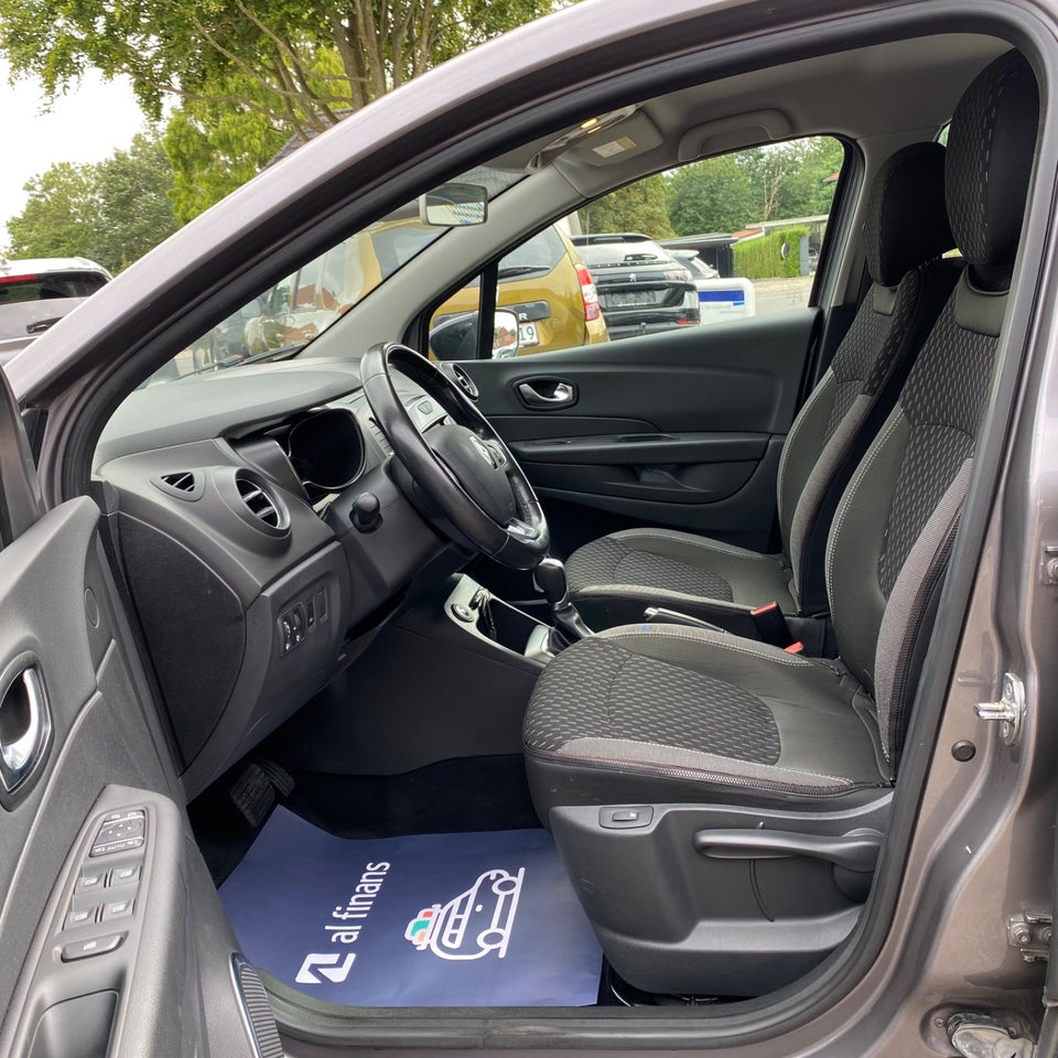 Renault Captur 1,5 dCi 90 Intens EDC 5d