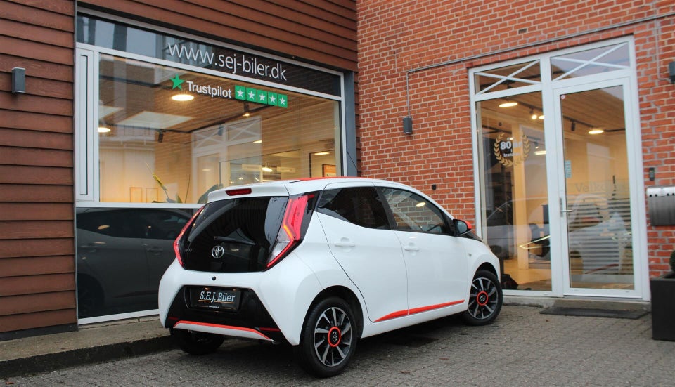 Toyota Aygo 1,0 VVT-i x-style 5d
