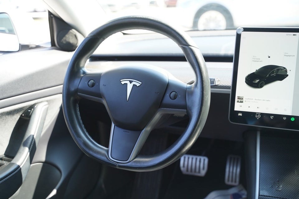 Tesla Model 3 Performance AWD 4d