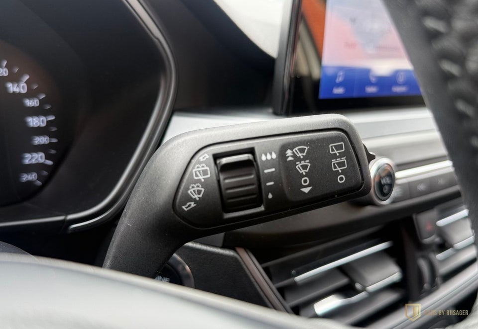 Ford Focus 1,0 EcoBoost mHEV Titanium Style stc. 5d