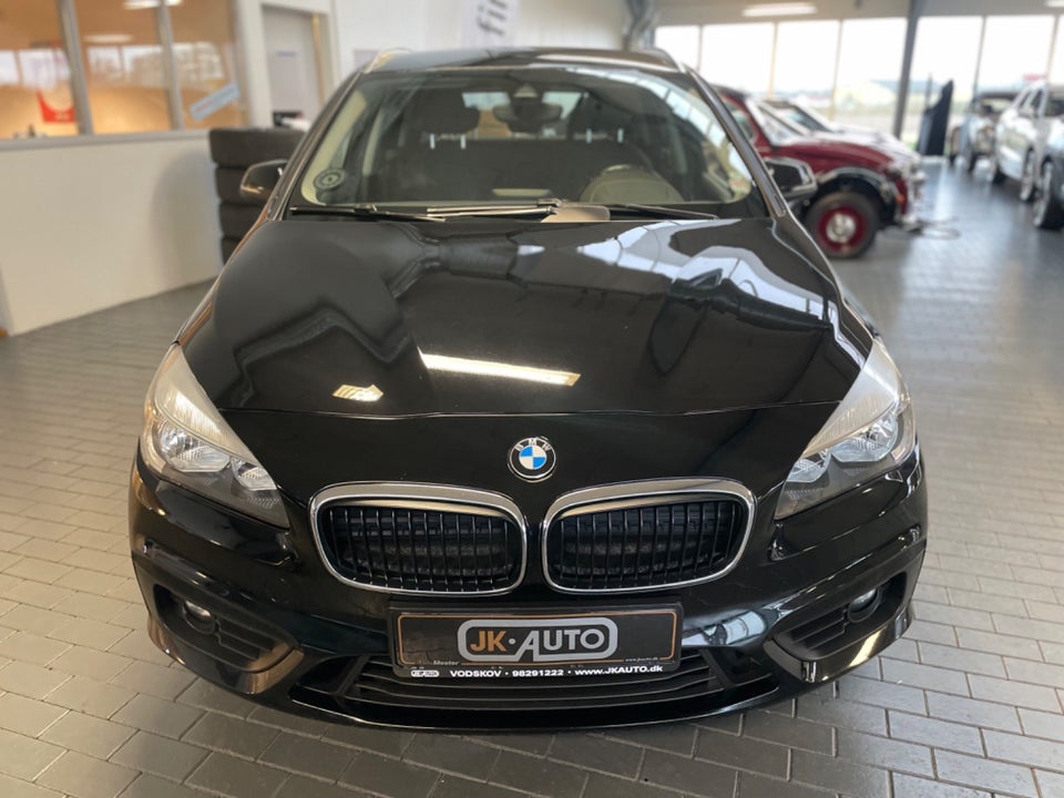 BMW 218d 2,0 Active Tourer Advantage aut. 5d