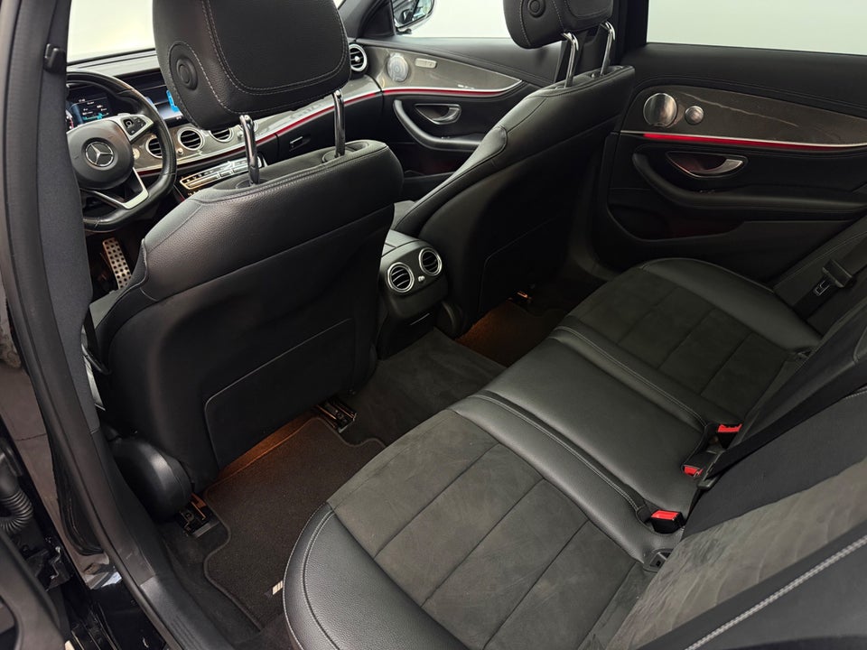 Mercedes E220 d 2,0 AMG Line stc. aut. 5d