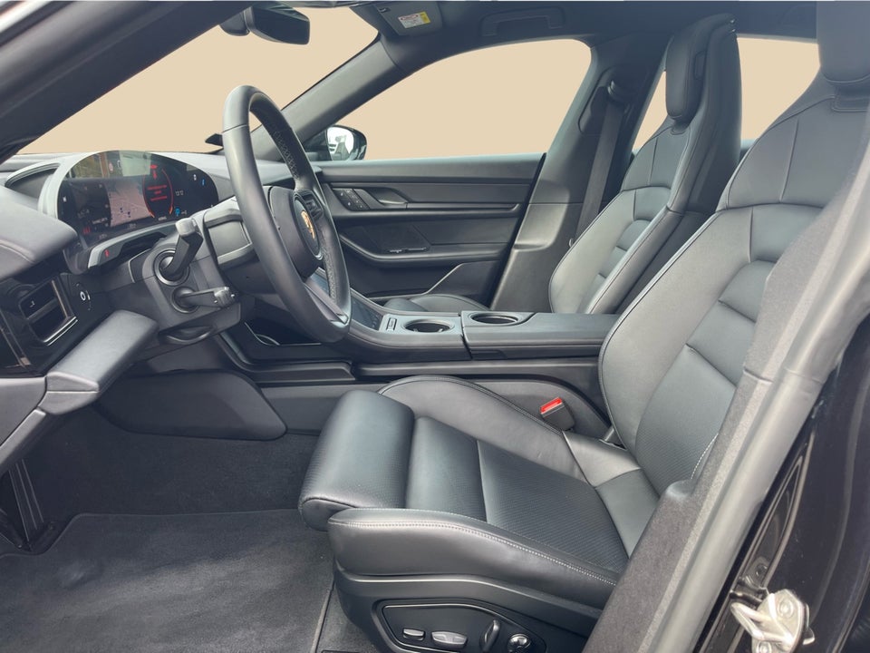 Porsche Taycan Sport Turismo 5d