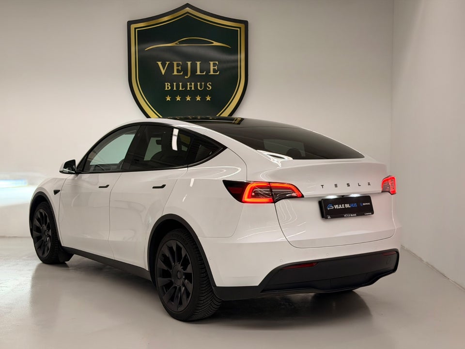 Tesla Model Y Long Range AWD 5d