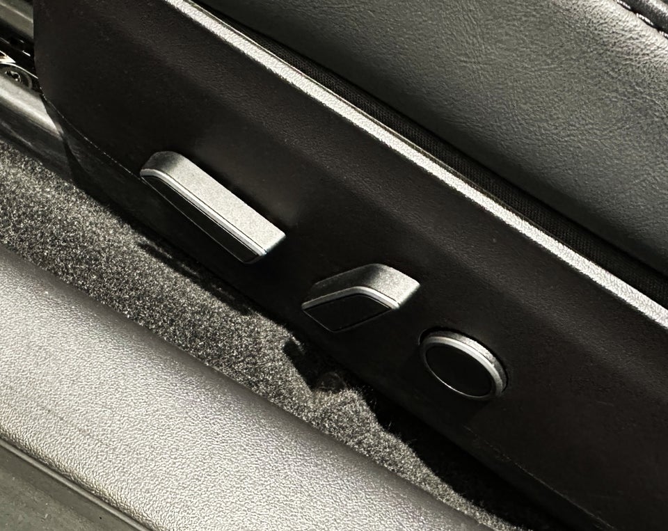 Tesla Model 3 Standard Range+ RWD 4d