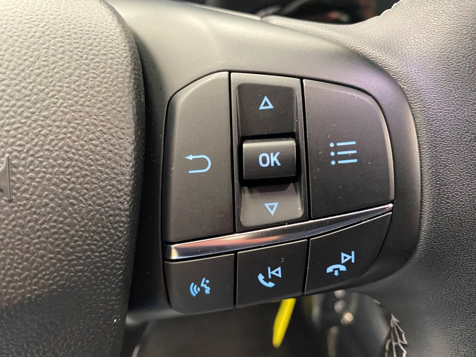 Ford Fiesta 1,0 EcoBoost mHEV Titanium 5d