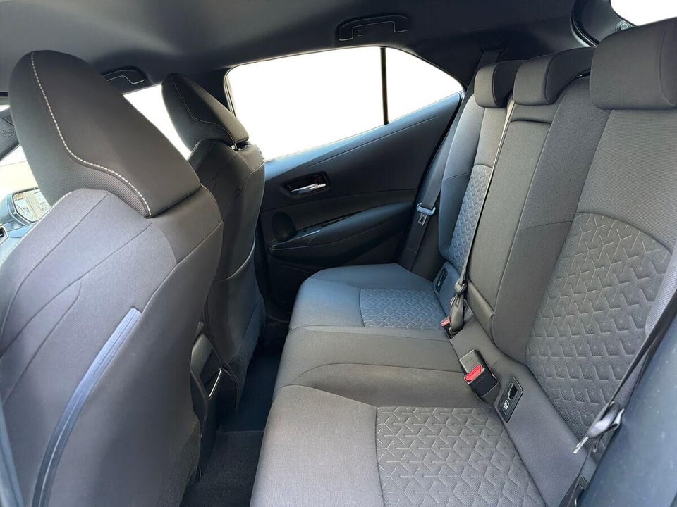 Toyota Corolla 1,8 Hybrid H3 MDS 5d