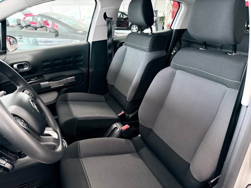 Citroën C3 1,2 PureTech 83 Shine Sport 5d