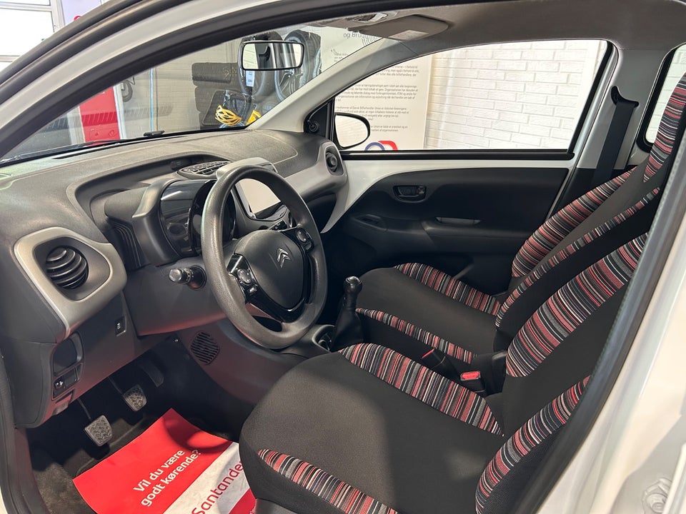 Citroën C1 1,2 PureTech Attraction 5d