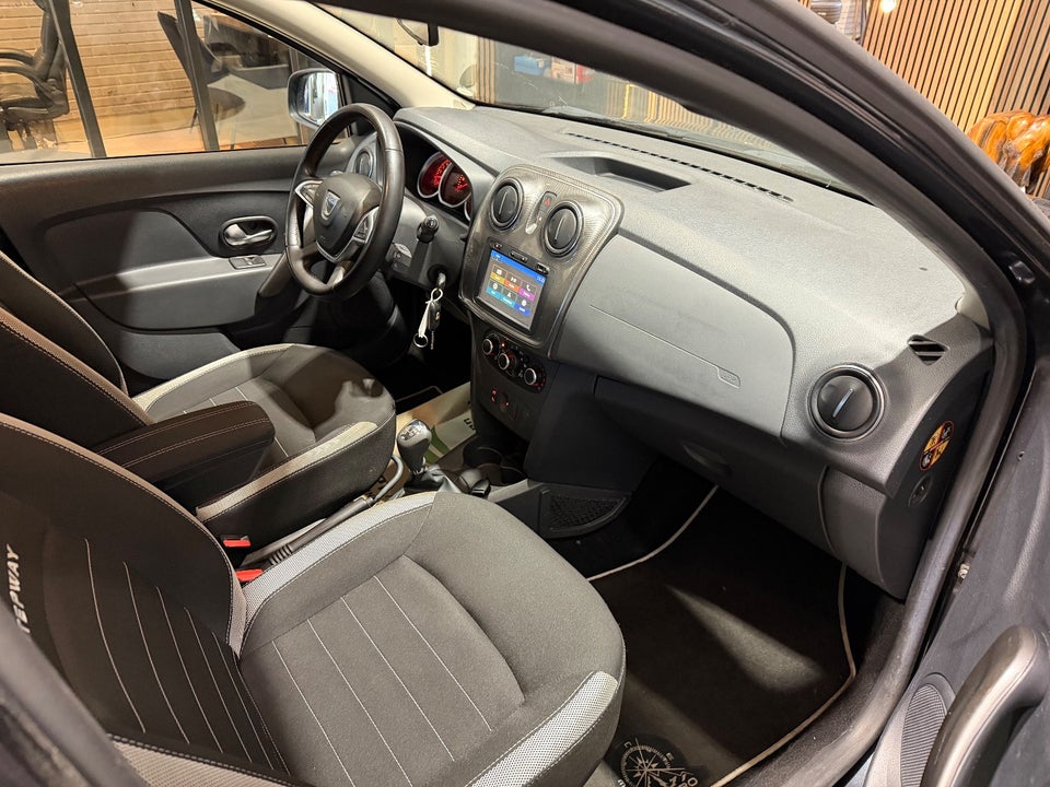 Dacia Sandero Stepway 1,5 dCi 90 Prestige 5d