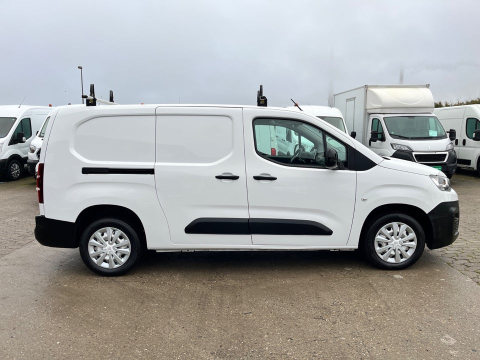 Citroën Berlingo 1,5 BlueHDi 100 L2 ProffLine Van