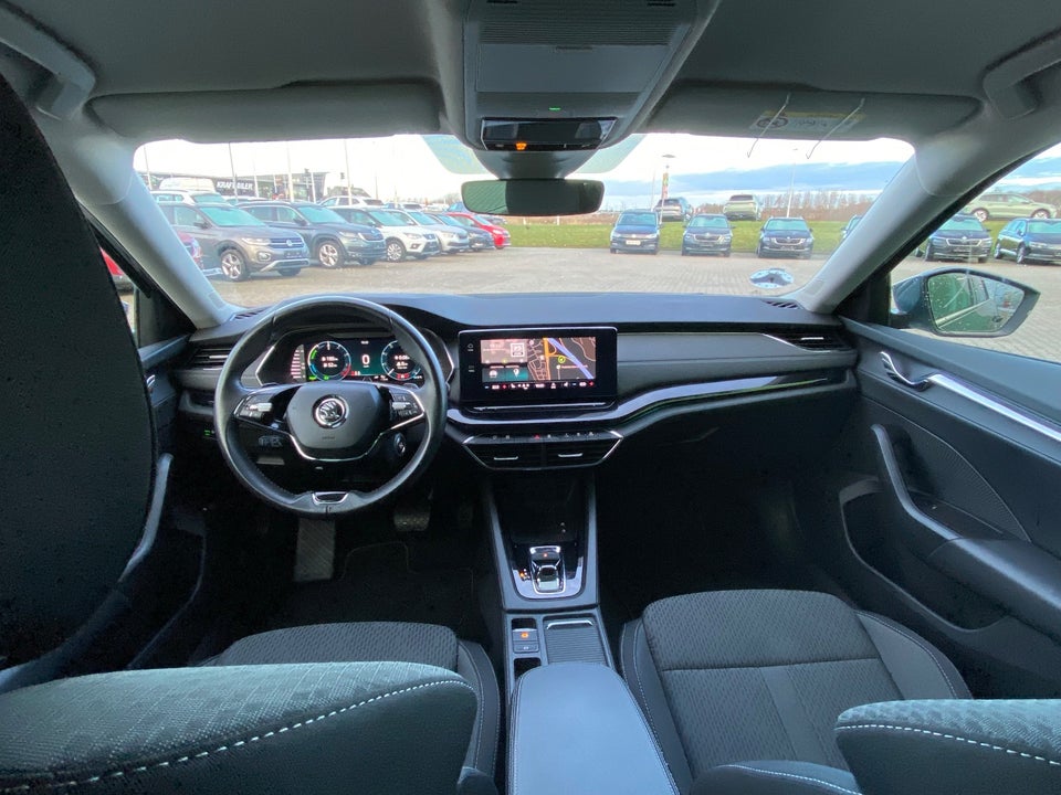 Skoda Octavia 1,4 TSi iV Plus Combi DSG 5d