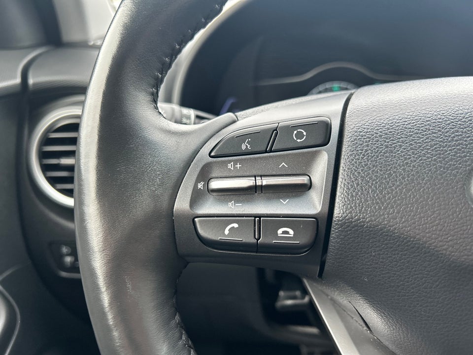 Hyundai Kona 64 EV Advanced 5d