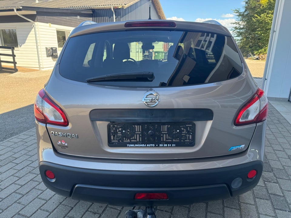 Nissan Qashqai 1,6 dCi Tekna 5d