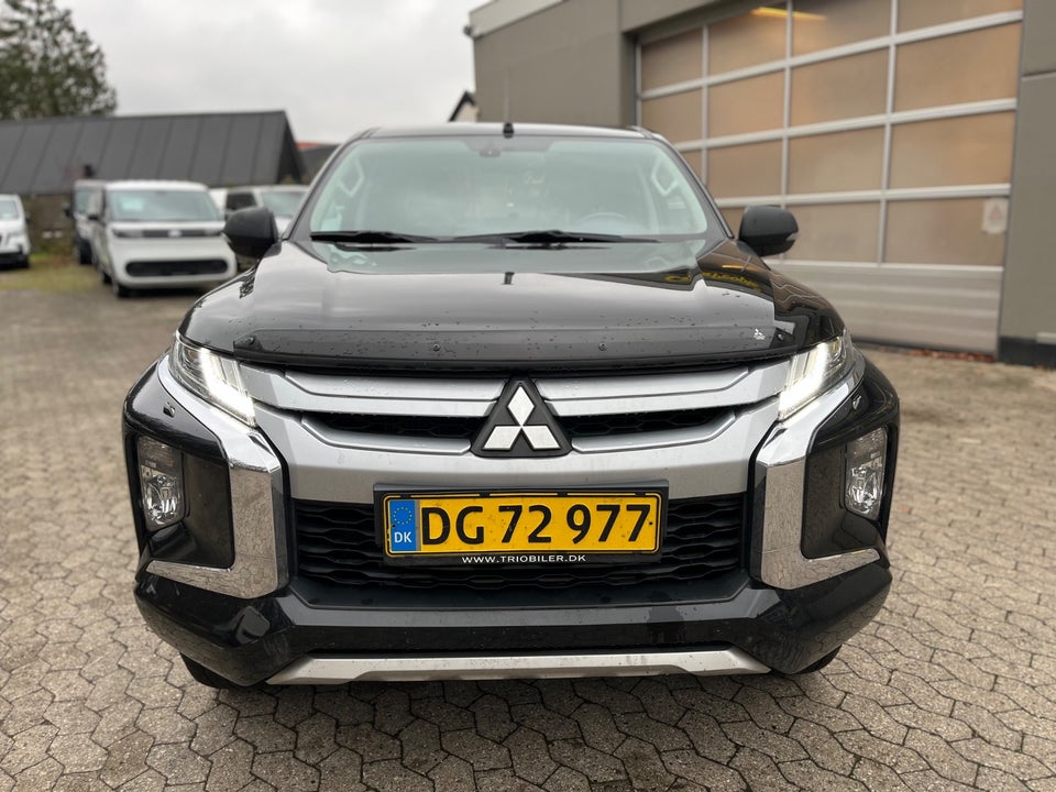 Mitsubishi L200 2,2 DI-D Instyle Db.Kab aut. 4d