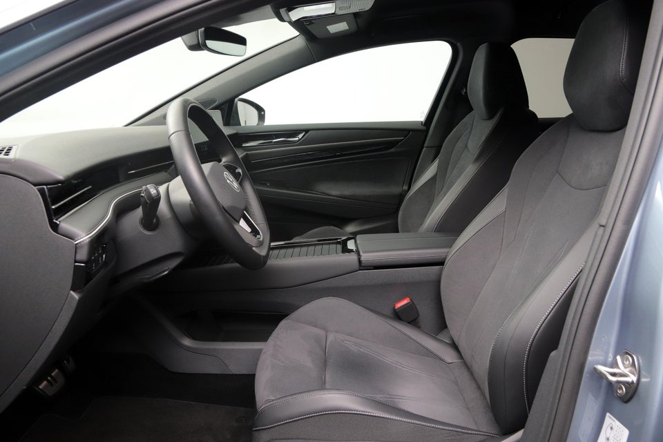 VW ID.7 77 Pro Tourer 5d