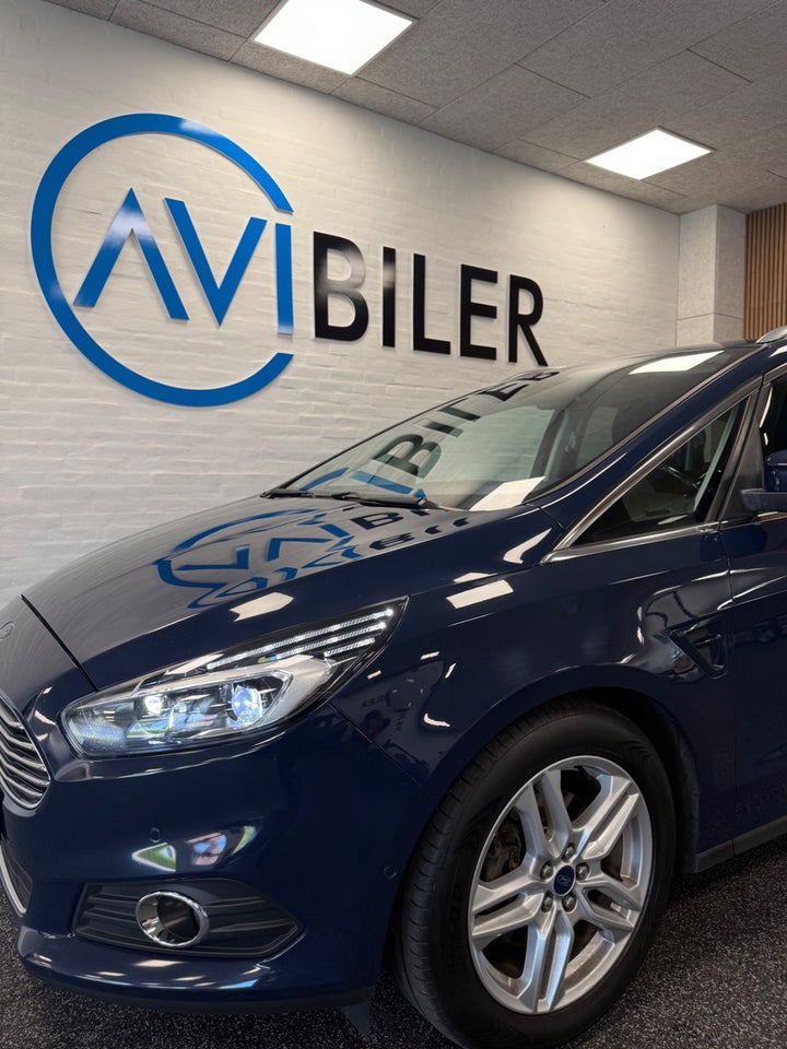 Ford S-MAX 2,0 TDCi 180 Titanium aut. 7prs 5d