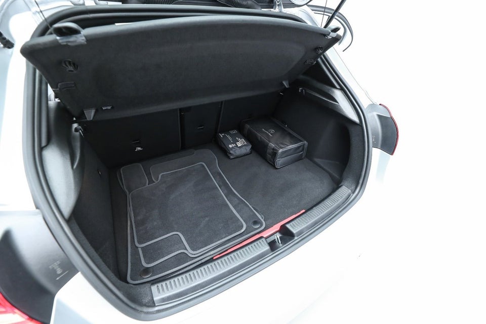 Mercedes A250 e 1,3 AMG Line aut. 5d