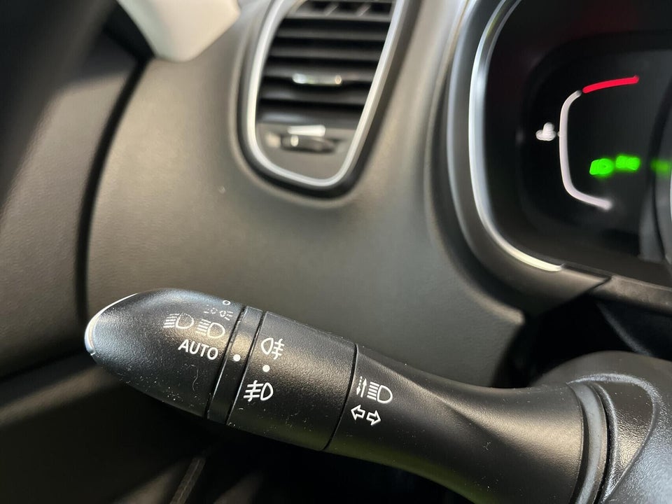 Renault Grand Scenic IV 1,3 TCe 140 Zen 5d