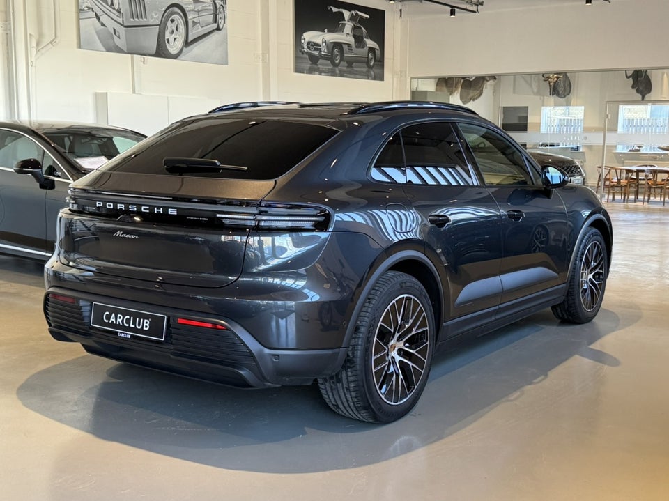 Porsche Macan 5d