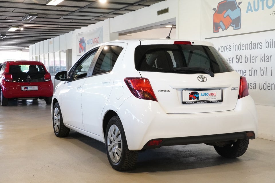 Toyota Yaris 1,0 VVT-i T1 Style 5d