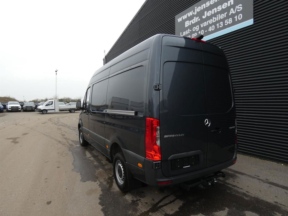 Mercedes Sprinter 317 2,0 CDi A2 Kassevogn aut. RWD