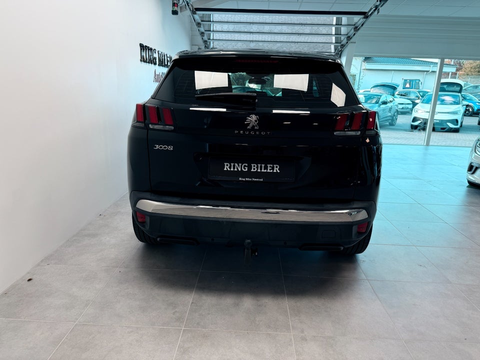 Peugeot 3008 1,2 e-THP 130 Active 5d