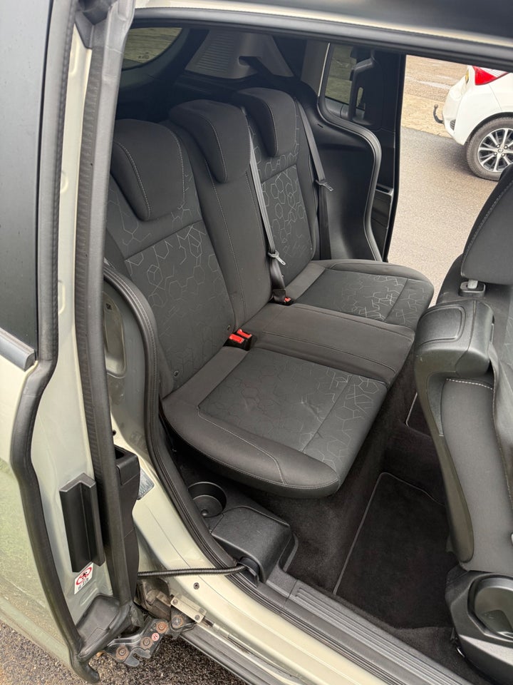 Ford B-MAX 1,0 SCTi 100 Titanium 5d