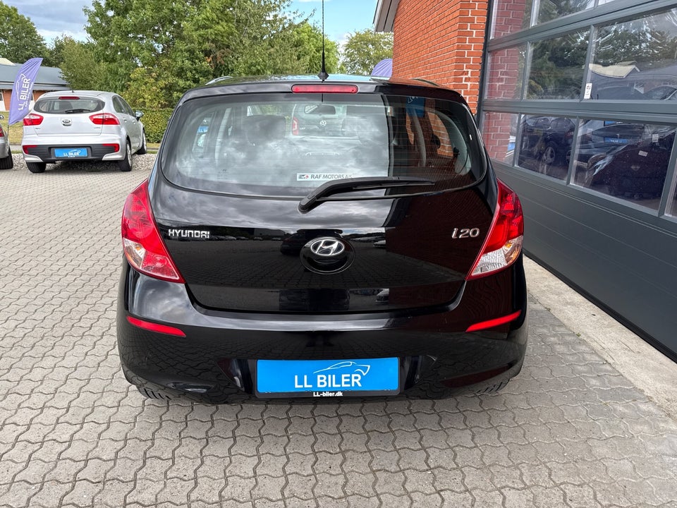 Hyundai i20 1,25 Classic XTR 5d