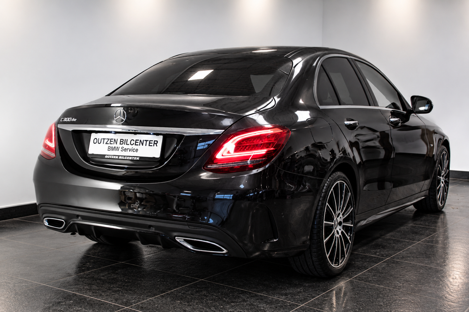Mercedes C300 de 2,0 AMG Night Edition aut. 4d