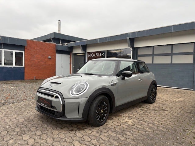 MINI Cooper SE Edition Premium Plus 3d