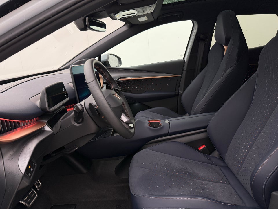 Cupra Tavascan 77 Adrenaline 5d