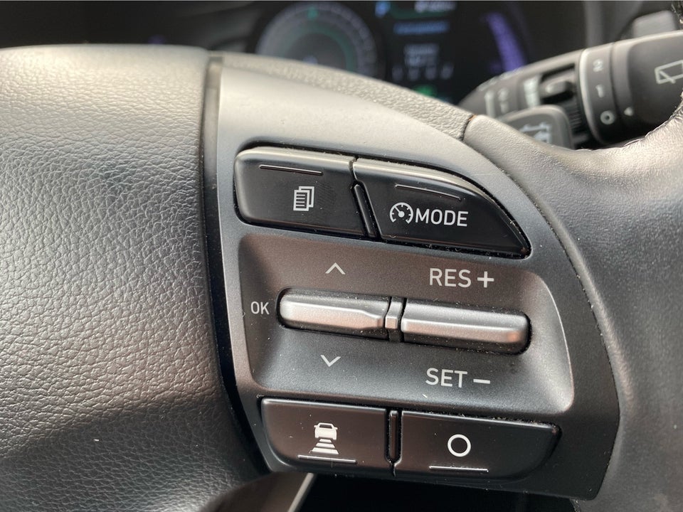 Hyundai Kona 64 EV Premium 5d