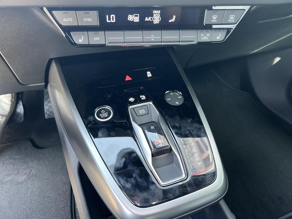 Audi Q4 e-tron 45 Progress quattro 5d