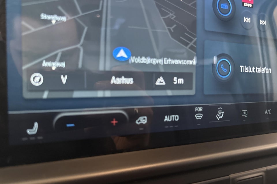 Ford Transit Custom 300L 2,0 EcoBlue Limited aut.