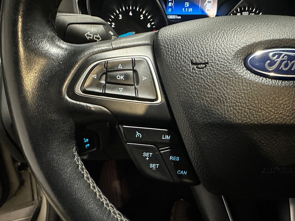 Ford Focus 1,5 SCTi 150 Titanium stc. 5d